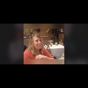 Meet your Posher, Dawn